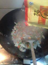 家常菜炒三丁做法图解10)