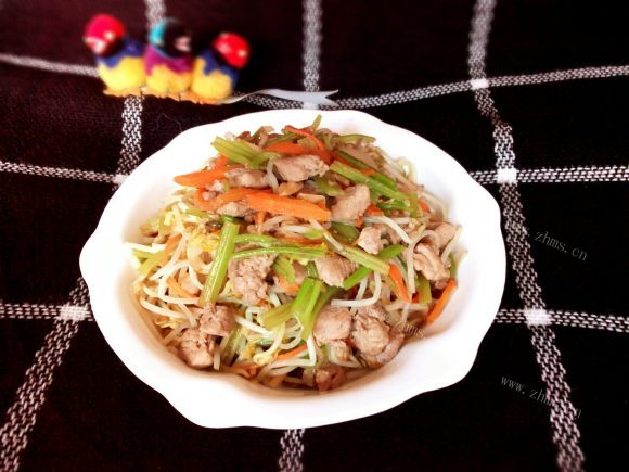 唇齿留香的豆芽炒肉