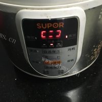 香飘十里的银耳汤做法图解3)
