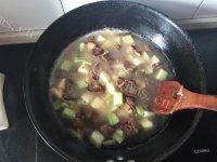 特色美食牛肉咖喱饭做法图解5)
