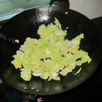 家常菜猪油炒白菜做法图解5)