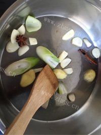 好吃的土豆烧牛肉做法图解10)