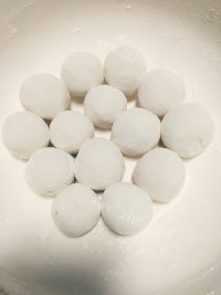 好吃自制花生汤圆、巧克力做法图解12)