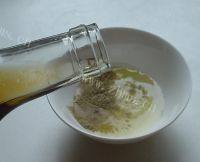 自制香酥鸡米花做法图解6)