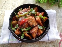 可口的干锅鱼腩豆腐做法图解12)