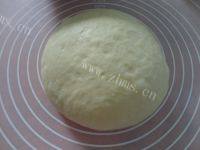 DIY-豆沙面包做法图解4)