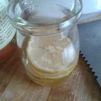 可口的柠檬蜂蜜水的做法图解七