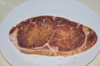 美味香煎西冷牛扒做法图解5)