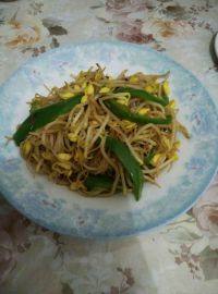 简易的素炒黄豆芽