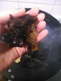 带有酒香味的汆糟汤做法图解16)