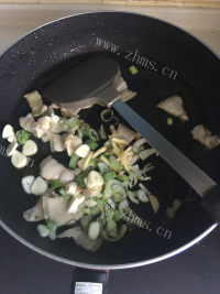 好吃的尖椒豆豉炒土豆片做法图解5)
