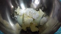 可口的奶酪包做法图解5)