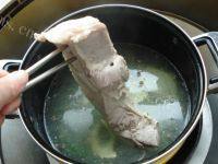 家常菜茶树菇炒肉片做法图解4)