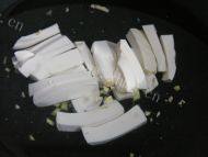 自己在家做小白菜豆腐汤做法图解3)