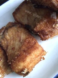 美味的熏鱼做法图解7)