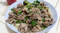家常菜青椒炒肉片
