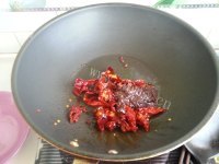 美味营养的麻辣香锅做法图解5)