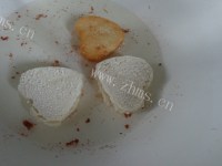 美味的油炸馒头片做法图解3)