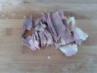 家常菜藜蒿炒腊肉做法图解2)