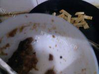 简易的豆腐炒肉做法图解6)