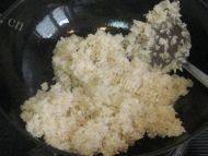 便捷的生炒糯米饭做法图解9)