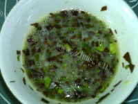 特色美食香椿厚蛋烧做法图解5)