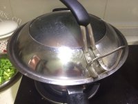 美味营养的糖醋排骨做法图解6)