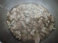 唇齿留香的羊肉炖山药做法图解4)