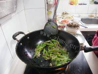 老爸做的四季豆炒肉