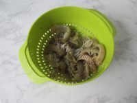 香脆空炸皮皮虾做法图解1)