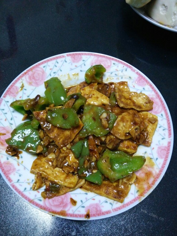 色味俱佳的家常豆腐