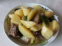 外婆做的土豆炖肉