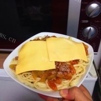 美味的牛排意面做法图解7)