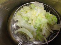 家常菜凉拌手撕包菜做法图解4)