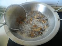 香软的川味炸酥肉做法图解13)