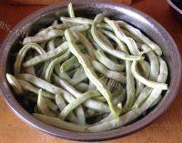 好吃的五花肉炖豆角做法图解1)