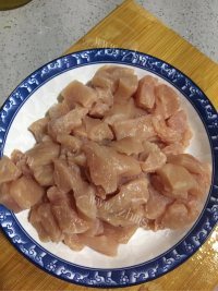 美味的苹果雪梨瘦肉汤做法图解1)