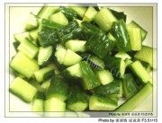 家常菜辣味黄瓜丁做法图解1)