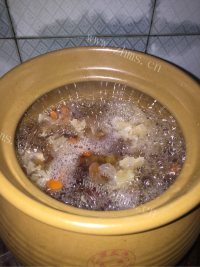 美味的红枣银耳羹做法图解7)