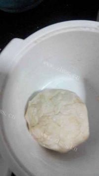香脆可口的糖酥饼做法图解7)