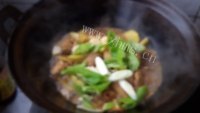 滋补的大盘鸡做法图解7)