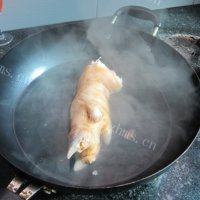 唇齿留香的红烧猪手做法图解2)