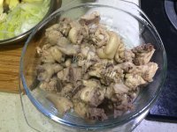 鲜美可口的小鸡炖蘑菇做法图解2)