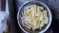 家常菜四季豆炒土豆做法图解1)