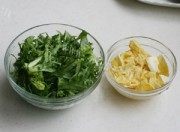 家常菜鸡蛋拌苦苣做法图解4)