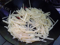 炝炒土豆丝做法图解6)