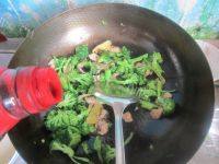 家常菜肉片西兰花做法图解9)