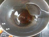 美味红烧土豆排骨做法图解7)