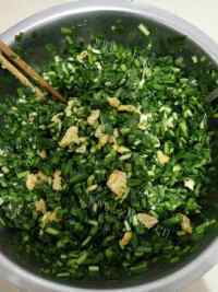 美味的韭菜鸡蛋饺子做法图解4)