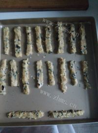 自制肉松饼干棒做法图解11)